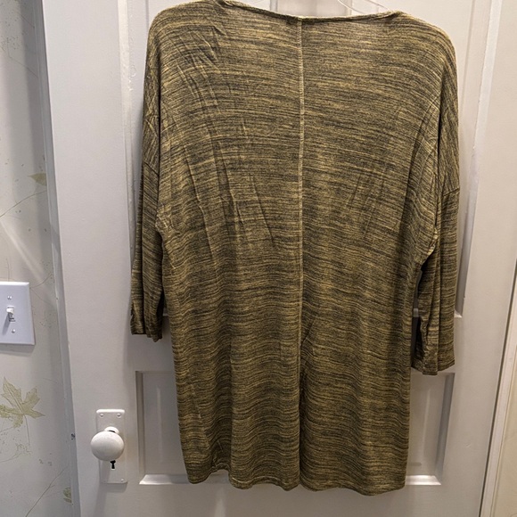 Mod-O-Doc Draped  Top - Picture 3 of 3